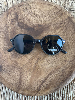 Leo Sunglasses